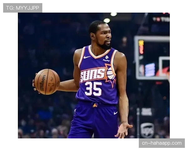 格林利用挡拆拉开空间提升防守端冲击力明显