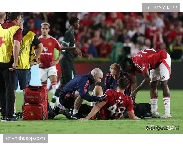 曼联转会策略失误问题显现，已对球队赛季表现形成阶段性制约