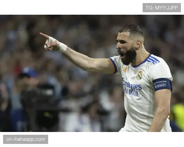 本泽马金球含金量争议：个人数据与团队荣誉的权重之争